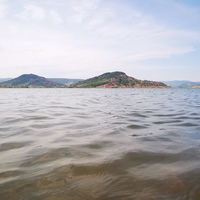 Photo de France - Le Cirque de Mourèze et le Lac du Salagou